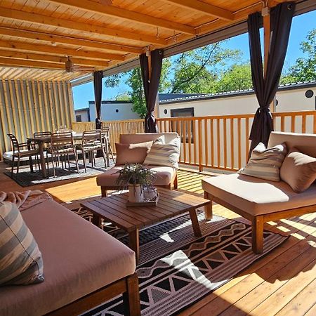 250 Mobile Home Селце Екстериор снимка