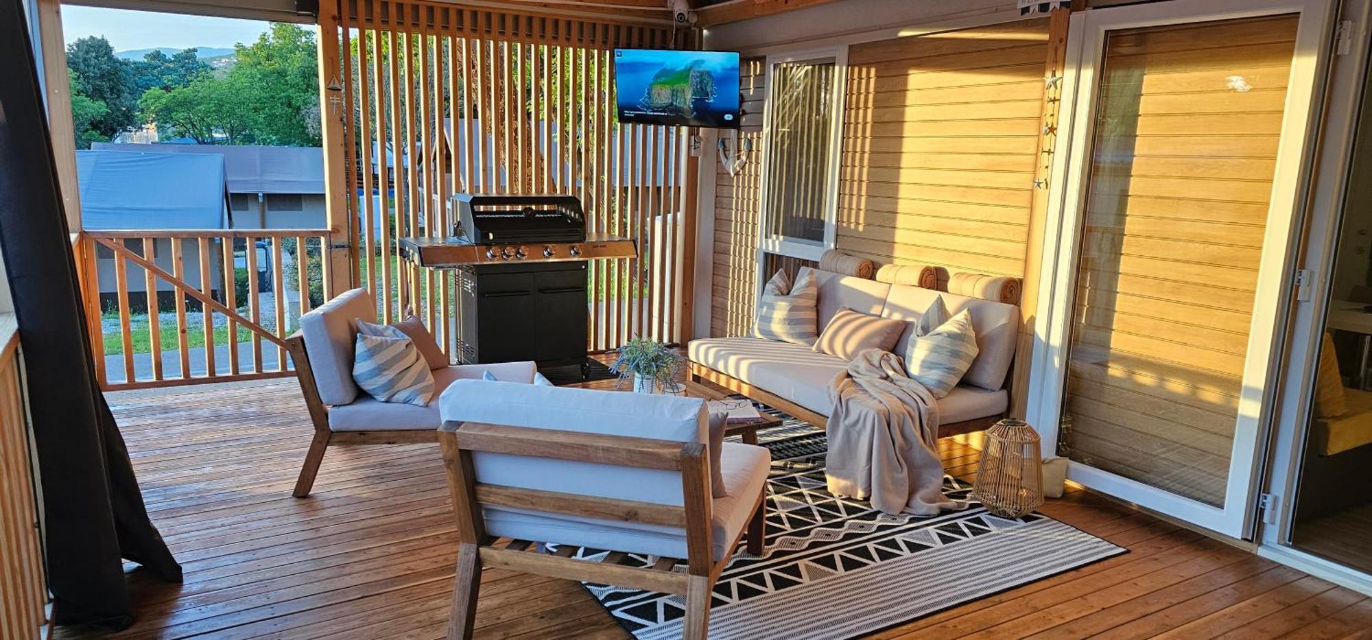250 Mobile Home Селце Екстериор снимка